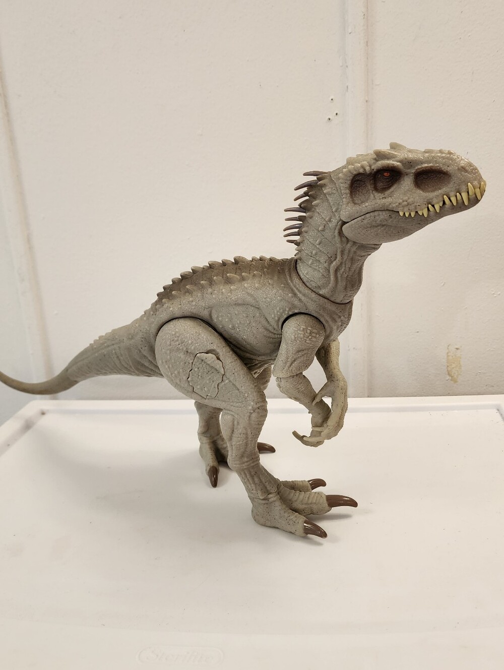 Mattel Jurassic World Camp Cretaceous Indominus Rex Action Figure